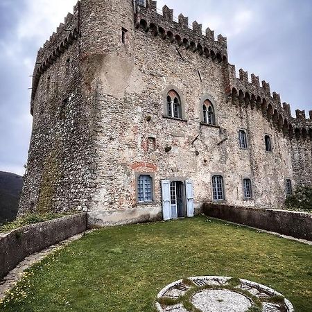 Отель Castello Malaspina Di Фоздиново Экстерьер фото